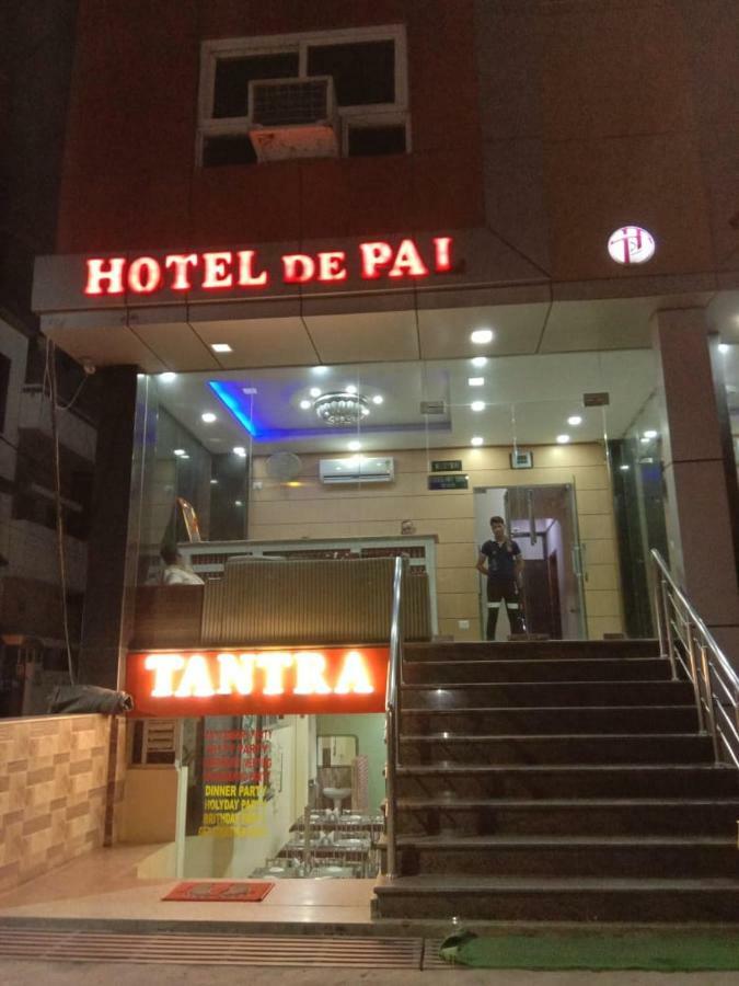 Adb Rooms Hotel De Pal ורנאסי מראה חיצוני תמונה
